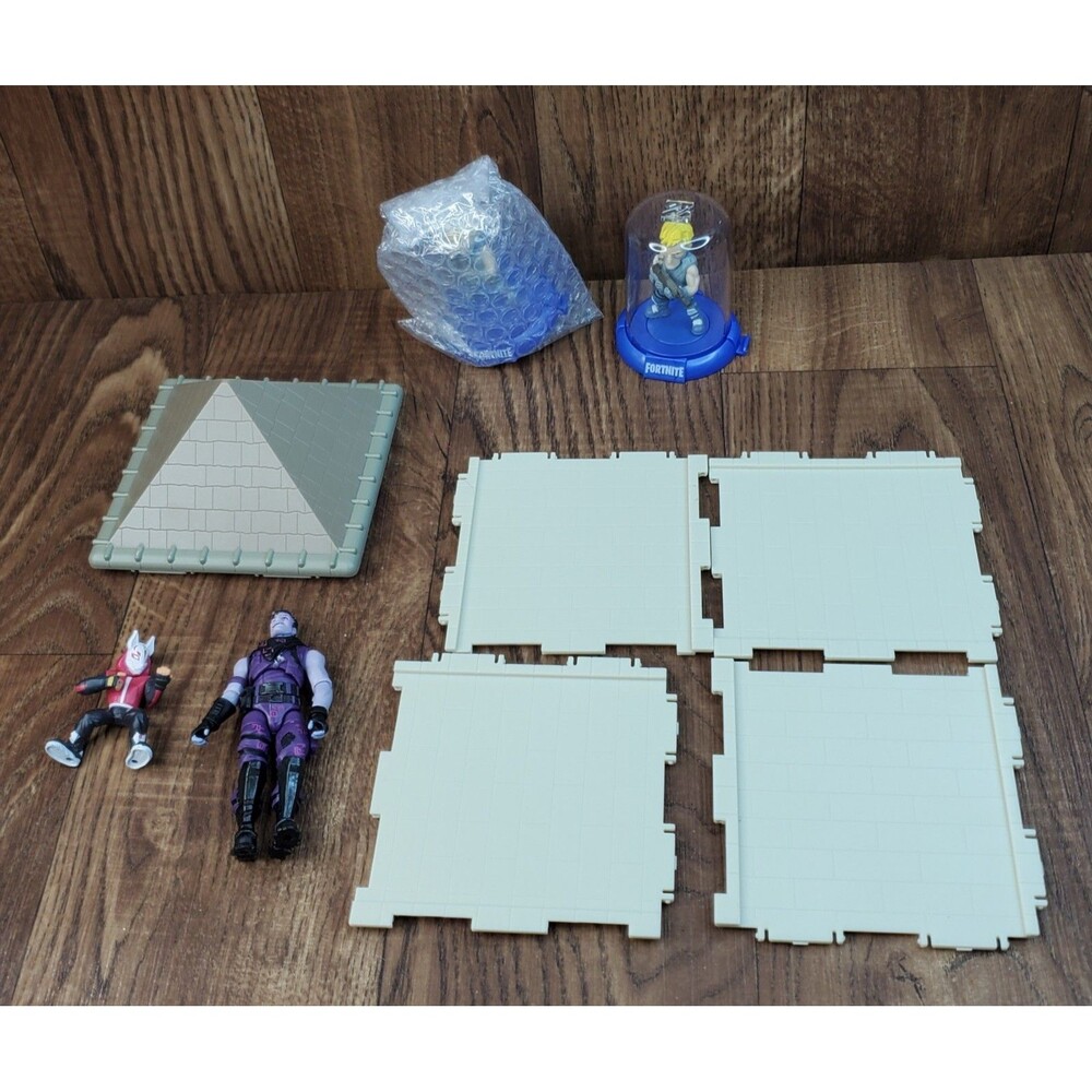 Fortnite Clock Tower Building Parts Domez Figures Action Figure Jazwares 2019